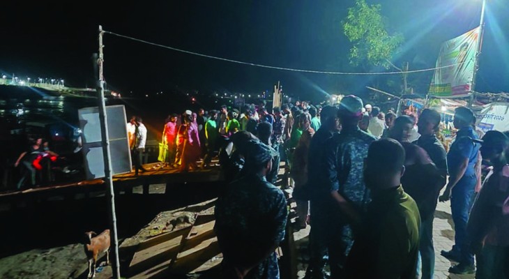 মোংলা নদীতে দুই ট্রলারের সংঘর্ষ, ৬ জন নিখোঁজের দাবি