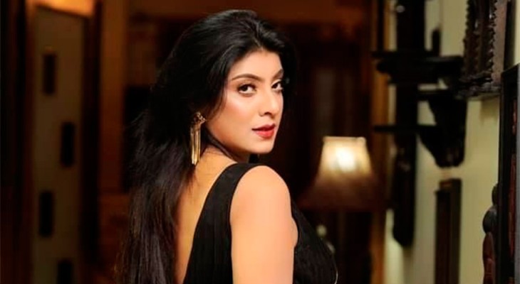 মিউজিক ভিডিও নিয়ে আসছেন মৌ