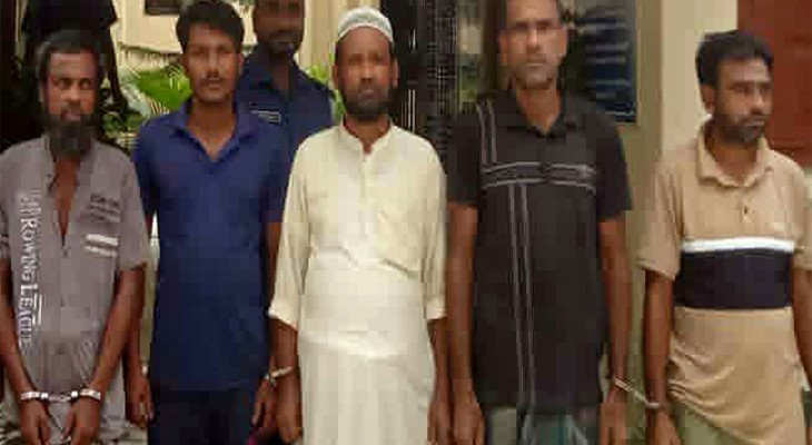 বগুড়া দুপচাঁচিয়ায় সাজাপ্রাপ্ত ও মাদক মামলার আসামিসহ গ্রেফতার ৫