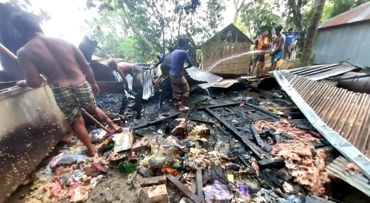 পাবনার ভাঙ্গুড়ায় ভয়াবহ অগ্নিকাণ্ডে মালামালসহ দলিলপত্র ভস্মীভূত