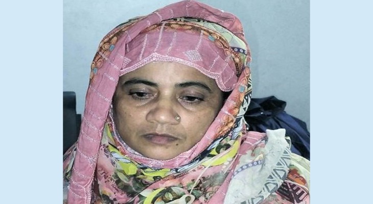 বগুড়ার ধুনটে মাদক বিক্রেতা যুবলীগ নেতার স্ত্রী গ্রেফতার
