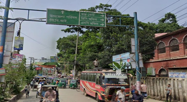 বগুড়া মহানগরের সাতমাথা থেকে করতোয়া গেটলক না চালাতে সিটি প্রশাসকের আহবান