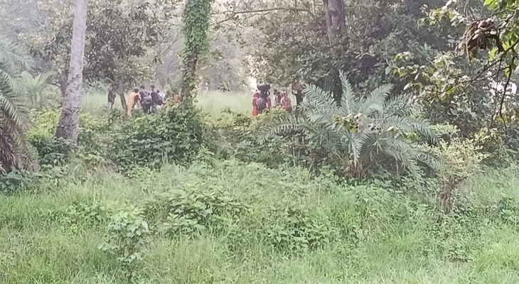 চাঁপাইনবাবগঞ্জের গোমস্তাপুর সীমান্তে পুশইনের চেষ্টাকৃত ২৮ জনকে সরিয়ে নিয়েছে বিএসএফ