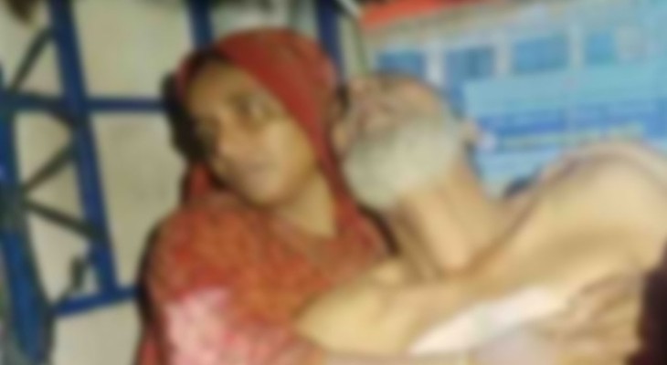 নওগাঁর মান্দায় বৃদ্ধকে তুলে নিয়ে ইটভাটায় নির্যাতনের অভিযোগ