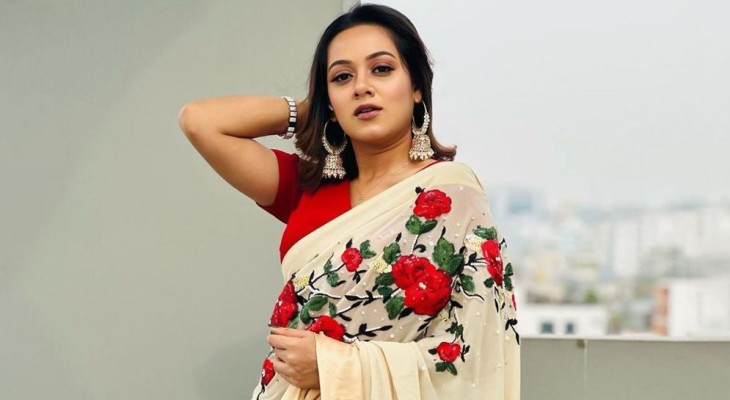 অপেক্ষা বাড়লো দীঘির