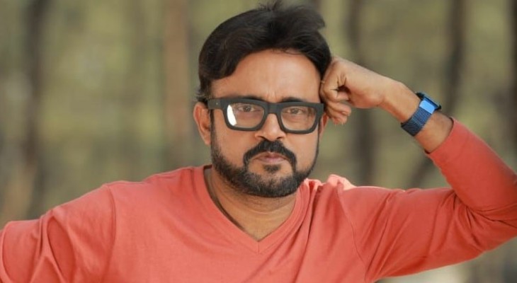 এবার ব্যাচেলর ফ্ল্যাটে আ খ ম হাসান