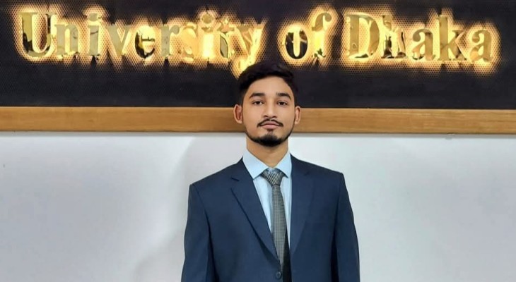 ১২ অক্টোবর গায়ে আগুন জ্বালিয়ে দিয়ে শেষ করবো নিজেকে : বিসিএস গ্যাজেট বঞ্চিত ঢাবি শিক্ষার্থী 