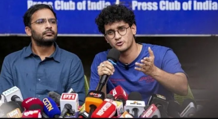 যন্তরমন্তরে আর আন্দোলন না করার প্রতিশ্রুতিতে ছাড়া পেলেন ককরোচের দুই নেতা