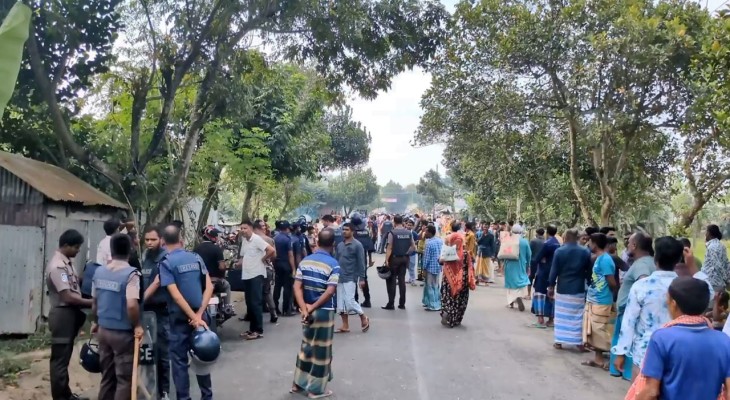 শেরপুরে মাইকে ঘোষণা দিয়ে দুই গ্রামবাসীর সংঘর্ষ, পুলিশসহ আহত ১০