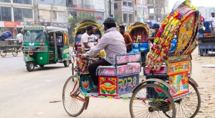 রাজধানীতে লাইসেন্সবিহীন রিকশা চলাচলে নিষেধাজ্ঞা, নীতিমালা প্রকাশ