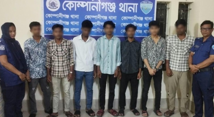 নোয়াখালীতে কিশোর গ্যাং বিরোধী অভিযানে আটক ৩০