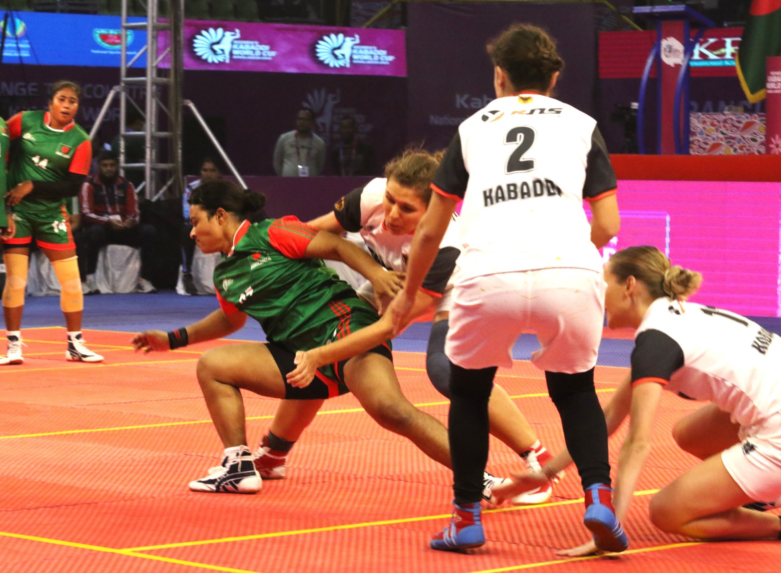 নারী কাবাডি বিশ্বকাপে জার্মানির বিপক্ষে মাঠে নামলো বাংলাদেশ