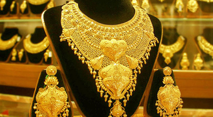 একলাফে সাড়ে ১০ হাজার টাকা কমলো স্বর্ণের দাম