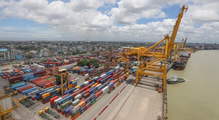 চট্টগ্রাম বন্দরে যানবাহন প্রবেশে বাড়তি মাশুল স্থগিত