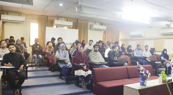 বেরোবিতে হংকংয়ে উচ্চশিক্ষা ও গবেষণা বিষয়ক সেমিনার