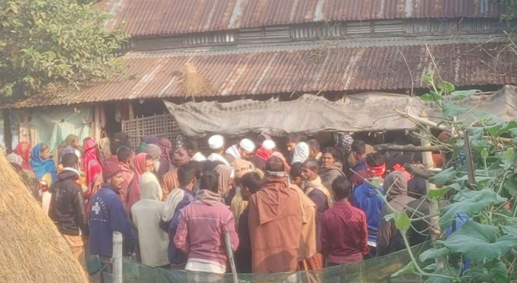 নেত্রকোনায় শয়নকক্ষে মিলল কৃষকের গলা কাটা লাশ