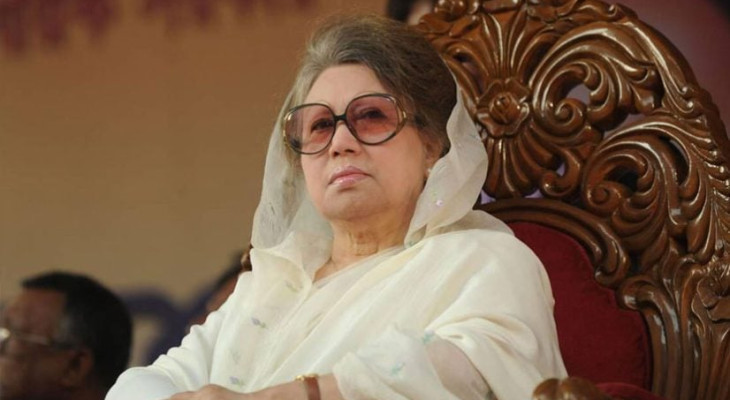 বেগম খালেদা জিয়ার পক্ষে বিএনপির মনোনয়ন ফরম সংগ্রহ