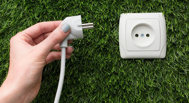 ঘুমানোর আগে যেসব বৈদ্যুতিক যন্ত্রের প্লাগ খোলা জরুরি