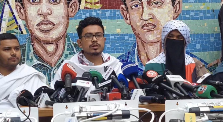 এক সপ্তাহে ডাকসুর ১৩ কার্যক্রম, সক্রিয়তায় প্রশংসায় ভাসছেন নেতারা