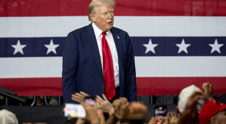 নিজের কিছু হলে ইরানকে ‘পৃথিবী থেকে মুছে ফেলার’ নির্দেশনা দিয়েছেন ট্রাম্প