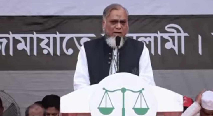 দেশে ১৭ বছর পর লন্ডন থেকে একজন মুফতি এসেছেন :মিলন