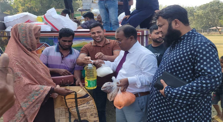 সিরাজগঞ্জের কাজিপুরে খোলা বাজারে টিসিবি’র পণ্য বিক্রির উদ্বোধন