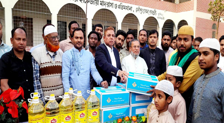 বগুড়ার গাবতলীতে কম্বল এবং এতিমখানায় খাদ্য বিতরণ করলেন এমপি মিল্টন