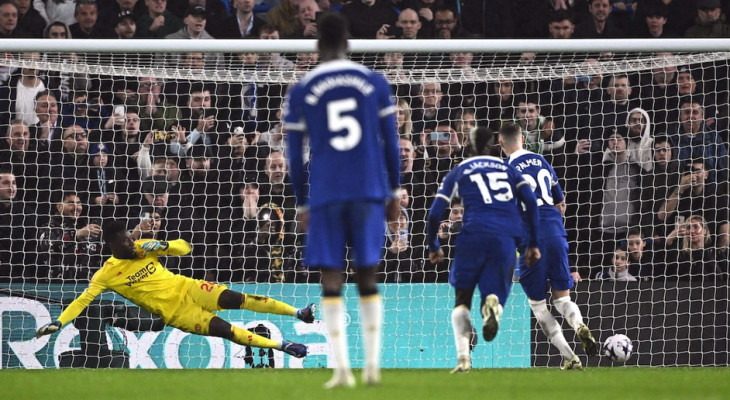 ৫ গোলের রোমাঞ্চকর ম্যাচে জয় চেলসির 