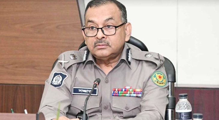 আন্দোলনকারীদের সঙ্গে সংঘর্ষের ঘটনায় ১৬ পুলিশ আহত : ডিএমপি