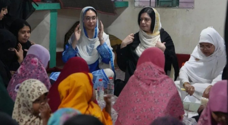 এতিম শিশুদের সঙ্গে ইফতার করলেন ডা. জুবাইদা ও জাইমা রহমান