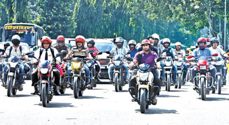 সারা দেশে বন্ধ হলো মোটরসাইকেল চলাচল