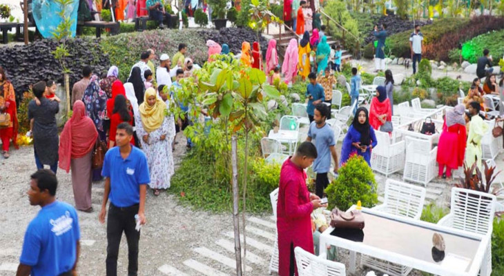 রংপুরের বিনোদন কেন্দ্রগুলো ছিল বসন্ত বরণে মুখর