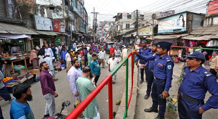 বগুড়া শহরের চাঁদনীবাজারকে গোলাপ চত্বর হিসেবে গড়ে তোলার কাজ শুরু