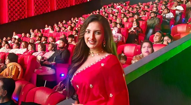 ঢাকায় শাকিব খানের  ‘প্রিন্স’ নায়িকা জ্যোতির্ময়ী কুণ্ডু