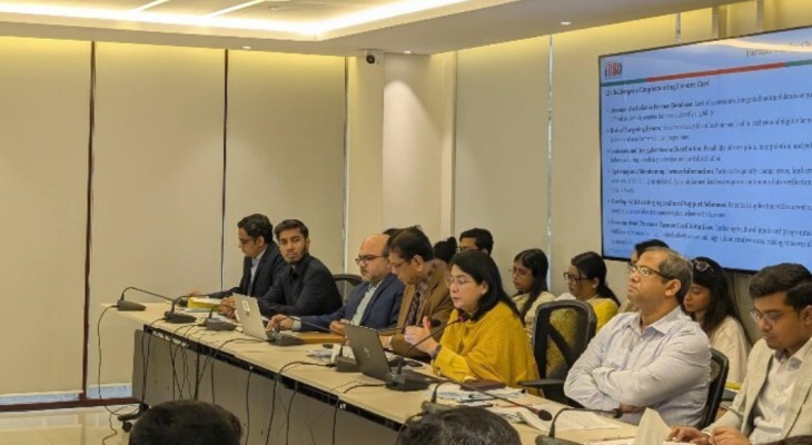 ফ্যামিলি কার্ড নারীর ক্ষমতায়নে সহায়ক হবে : সিপিডি