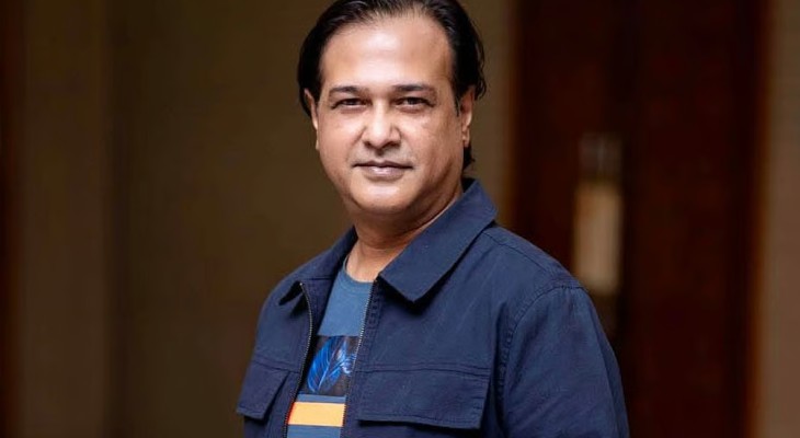 আসিফ আকবরের নামে থানায় জিডি