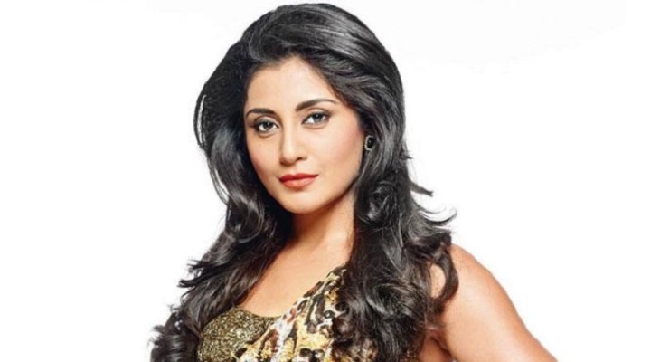 আর্থিক সচ্ছলতার জন্য বলিউড ছাড়েন রিমি