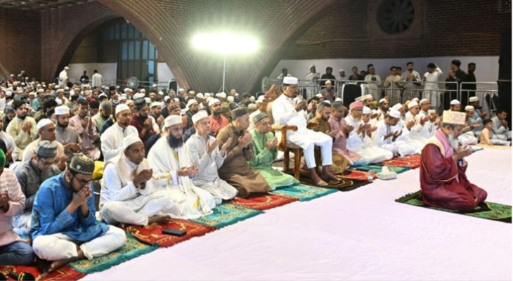 জাতীয় সংসদ ভবনে ঈদের নামাজে স্পিকার