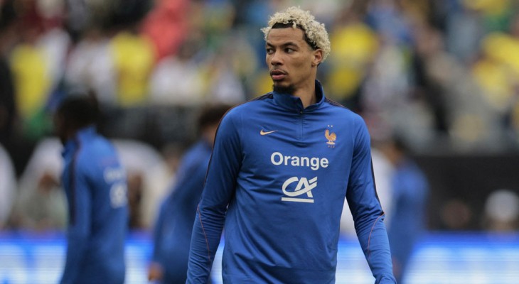 বিশ্বকাপ শেষ ফরাসি স্ট্রাইকারের