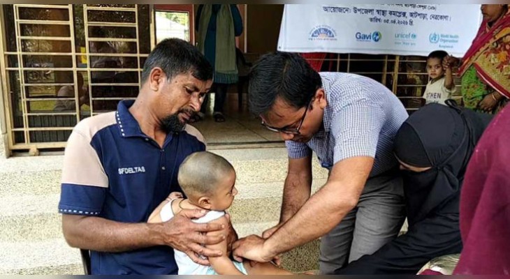নেত্রকোনার আটপাড়ায় হামের বিশেষ টিকাদান কর্মসূচি শুরু, পাবে ১৭ হাজার শিশু