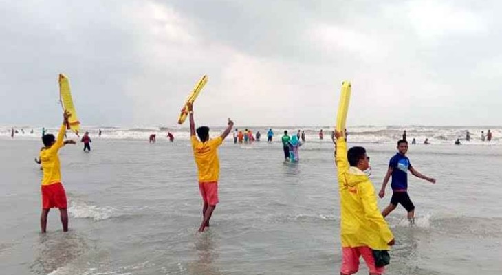 কক্সবাজারে বজ্রপাতে নিহত ১, সমুদ্রবন্দরে ৩ নম্বর সতর্ক সংকেত