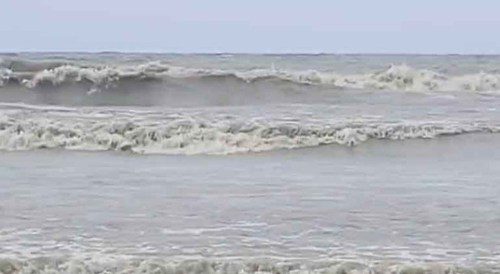 বঙ্গোপসাগরে বায়ুচাপের তারতম্যের আধিক্য, পায়রা বন্দরে ৩ নম্বর সংকেত