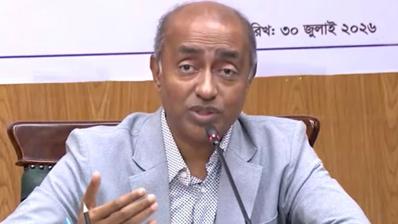 সম্পত্তি লিখে দিলেও ভোগদখলের অধিকার বাবা-মায়ের হাতে রাখার বিধান যুক্ত করতে যাচ্ছে সরকার। সরকারের এই সিদ্ধান্তের সঙ্গে আপনি একমত?